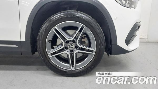 Mercedes-Benz GLA 2023, фото 5