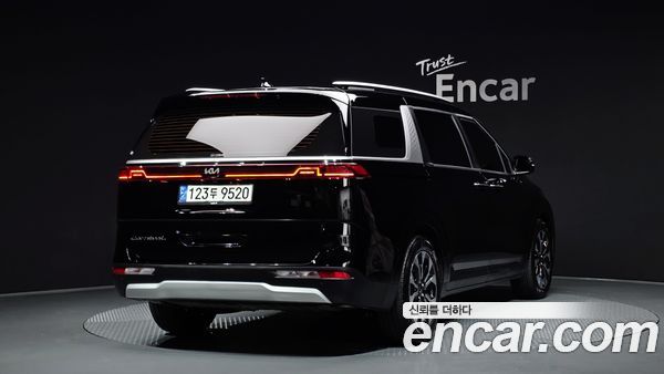 Kia Carnival 2021, фото 2