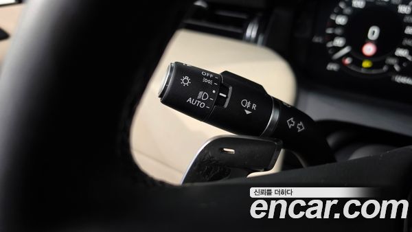 Land Rover Discovery Sport 2025, фото 34