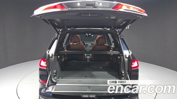 BMW X7 2021, фото 26