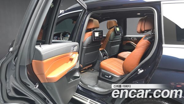 BMW X7 2021, фото 16