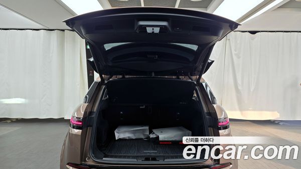 Land Rover Range Rover Evoque 2025, фото 26