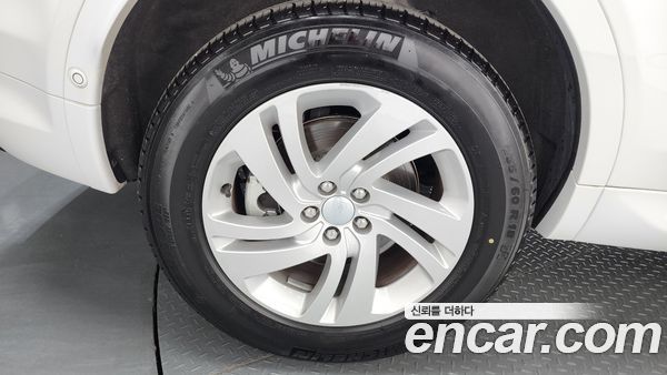 Land Rover Discovery Sport 2025, фото 4
