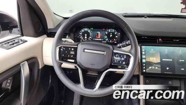 Land Rover Discovery Sport 2025, фото 18