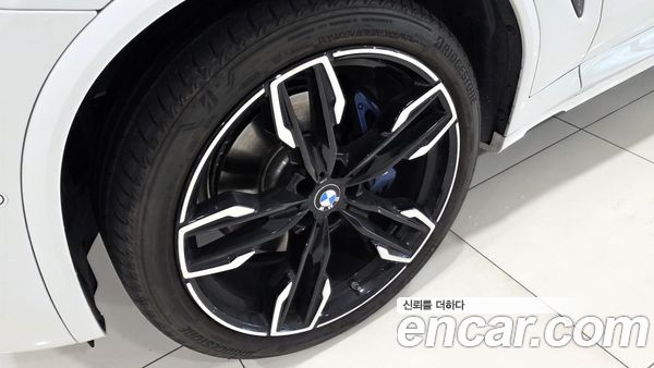 BMW X4 2025, фото 20