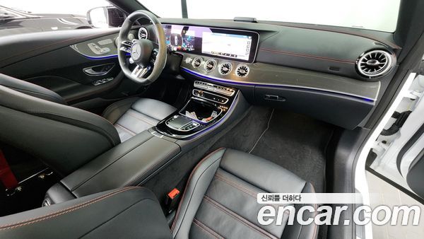 Mercedes-Benz E-Class 2023, фото 10