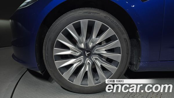 Tesla Model 3 2024, фото 5