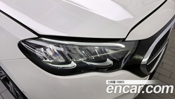 Mercedes-Benz E-Class 2025, фото 8