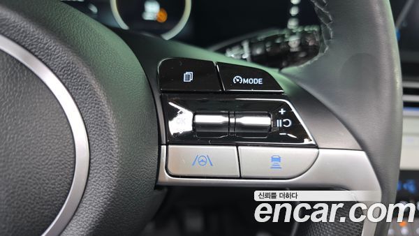 Hyundai Elantra 2023, фото 31