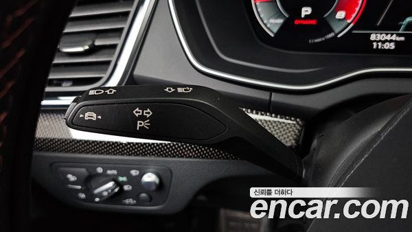 Audi SQ5 2021, фото 32