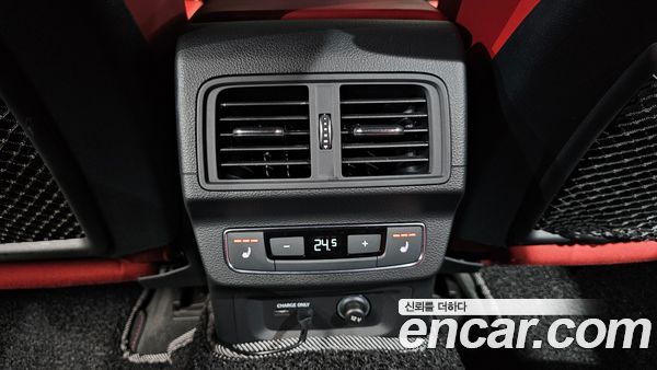 Audi SQ5 2021, фото 35
