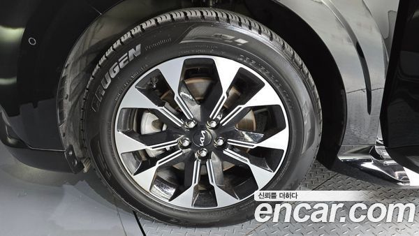 Kia Carnival 2023, фото 5