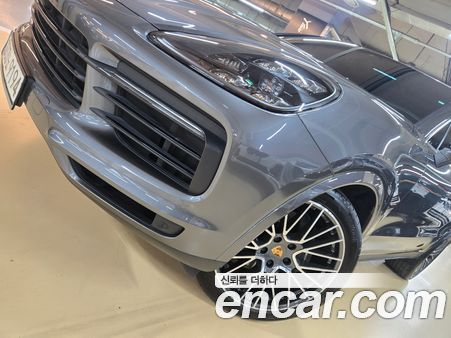 Porsche Cayenne 2020, фото 5