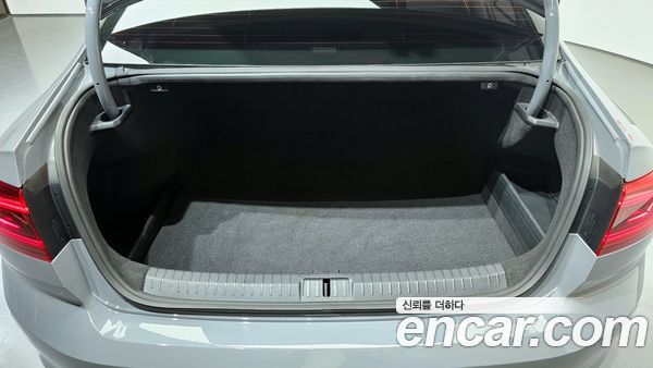 Volkswagen Passat 2022, фото 28