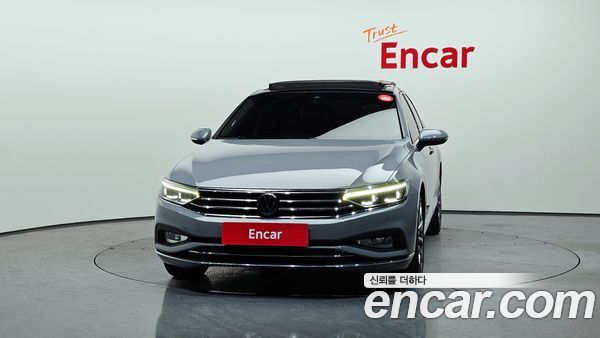 Volkswagen Passat 2022, фото 30