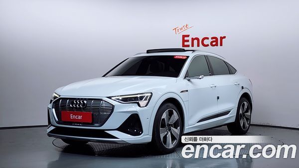 Audi e-tron 2021