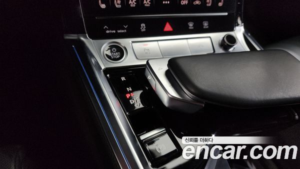 Audi e-tron 2021, фото 12