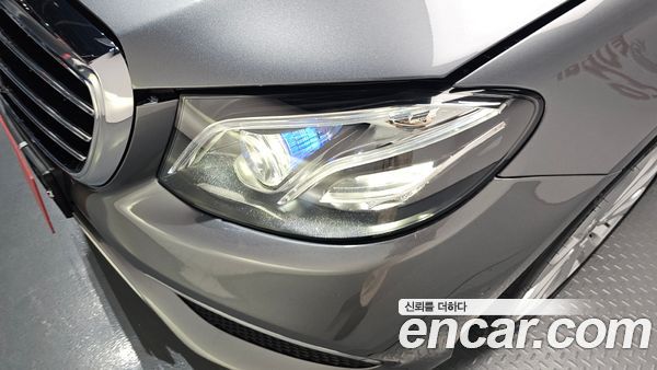 Mercedes-Benz E-Class 2020, фото 7