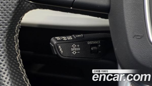 Audi Q8 2021, фото 19
