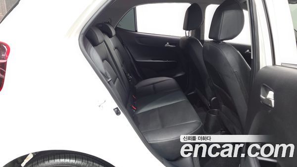 Kia Picanto 2024, фото 17