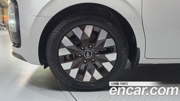 Hyundai Staria 2023, фото 5
