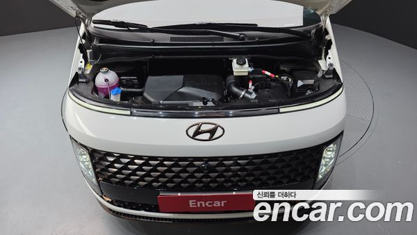 Hyundai Staria 2023, фото 6