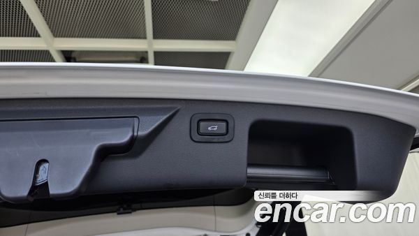Land Rover Discovery Sport 2020, фото 31