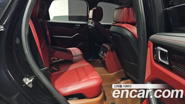 Porsche Cayenne 2022, фото 16