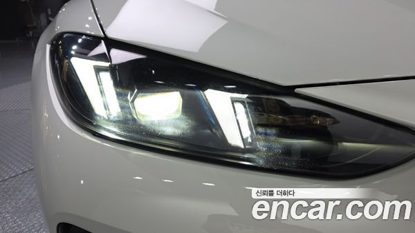 BMW 4 Series 2025, фото 8