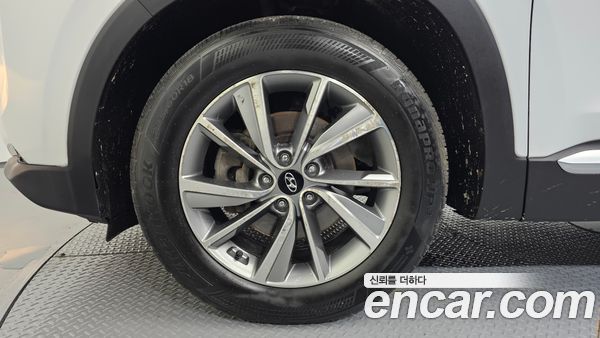 Hyundai Santa Fe 2020, фото 5