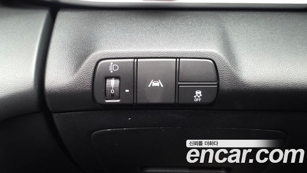 Hyundai Elantra 2021, фото 29