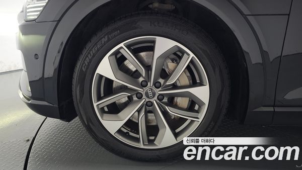 Audi e-tron 2021, фото 4