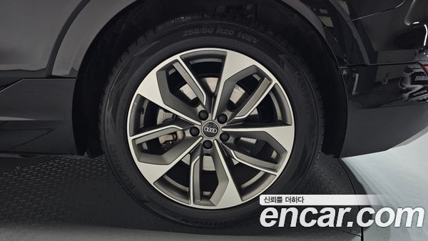 Audi e-tron 2021, фото 6