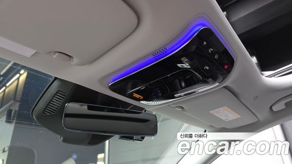 Mercedes-Benz E-Class 2025, фото 29