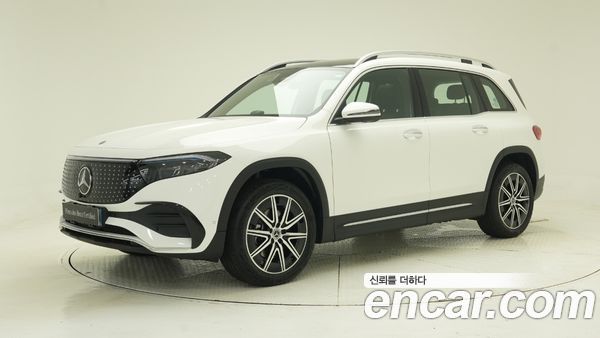 Mercedes-Benz EQB 2026