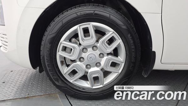 Hyundai Staria 2023, фото 5