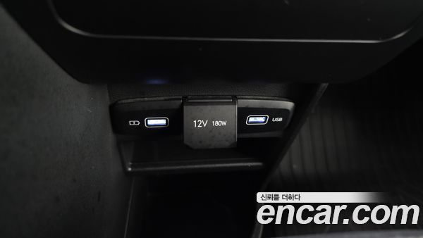 Hyundai Staria 2023, фото 31