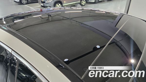 Mercedes-Benz E-Class 2025, фото 14
