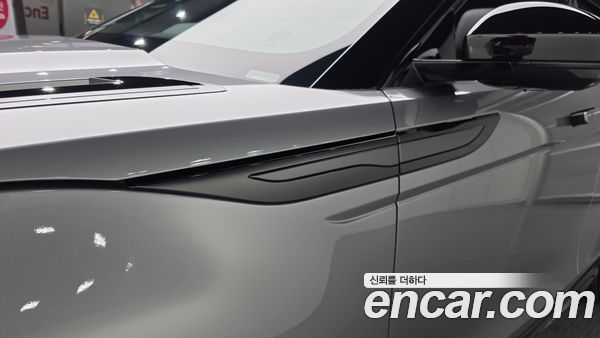 Land Rover Range Rover Evoque 2026, фото 20