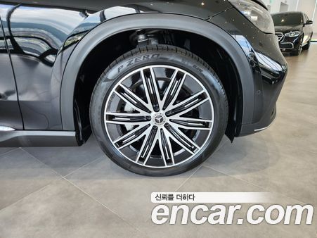 Mercedes-Benz EQE 2025, фото 5
