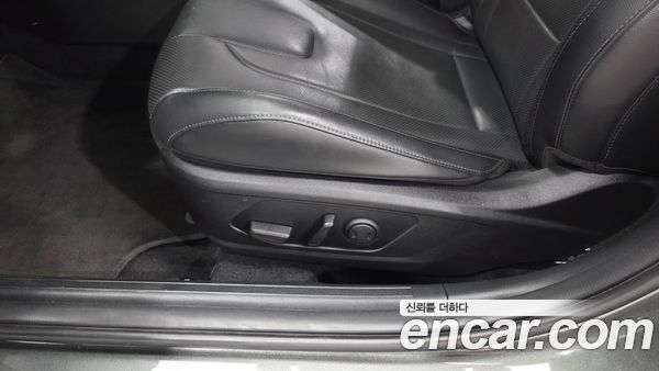 Hyundai Elantra 2023, фото 29