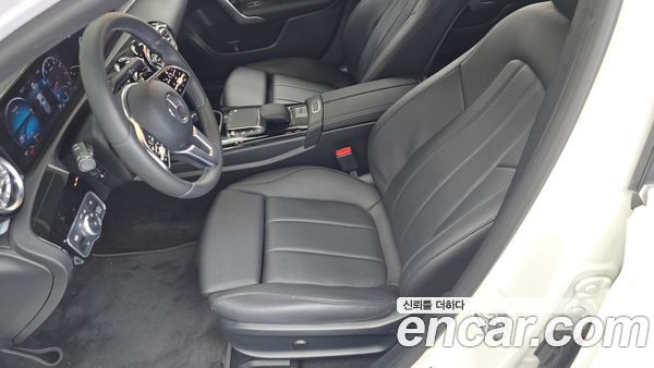 Mercedes-Benz A-Class 2021, фото 29