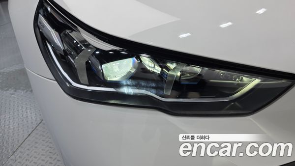 BMW 5 Series 2024, фото 8