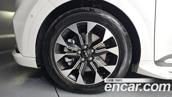 Kia Carnival 2022, фото 5