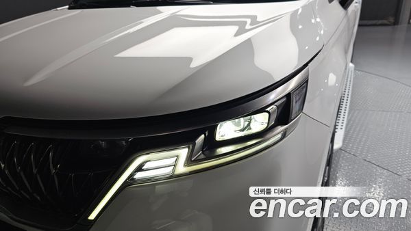 Kia Carnival 2022, фото 8