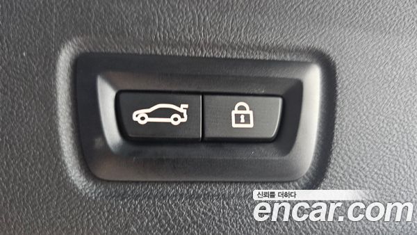 BMW i4 2022, фото 20