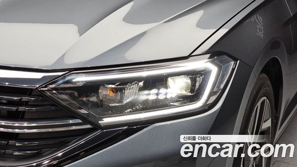 Volkswagen Jetta 2023, фото 8