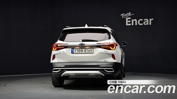 Kia Seltos 2022, фото 4