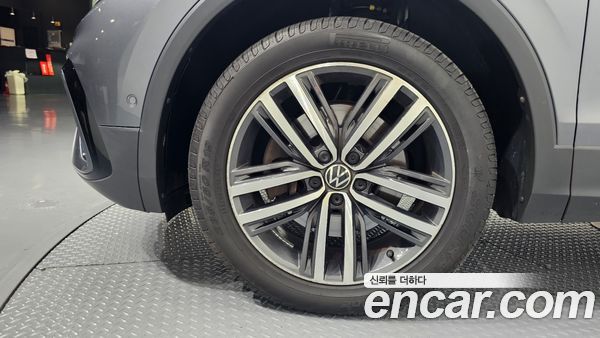 Volkswagen Tiguan 2023, фото 5