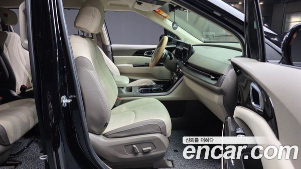 Kia Carnival 2022, фото 16